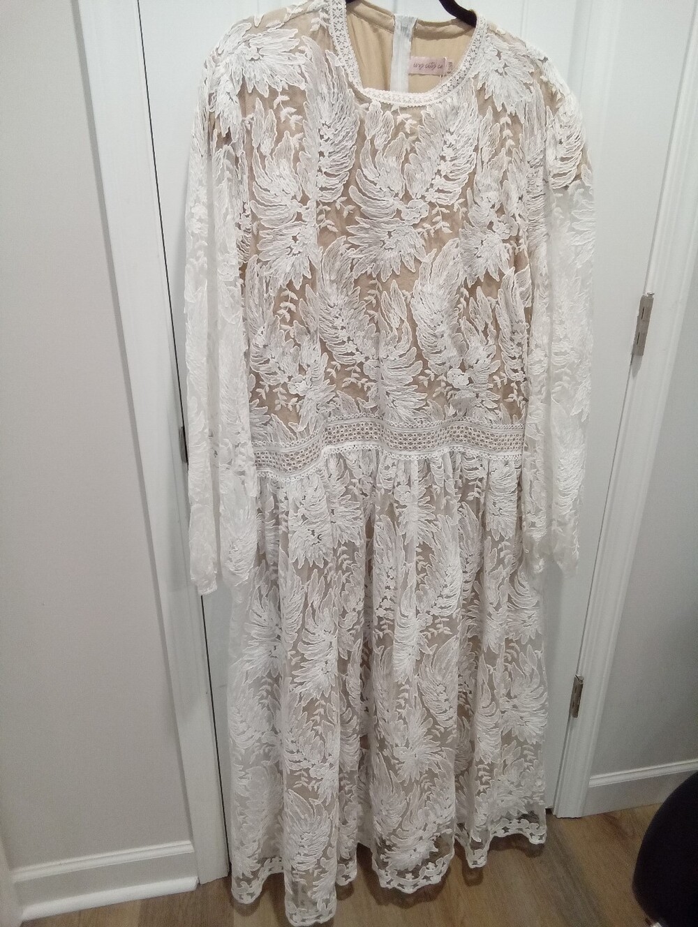 Ivy City Co. Plus Sz 28W Naples Dress White Lace Maxi Dress with Nude Slip NWT